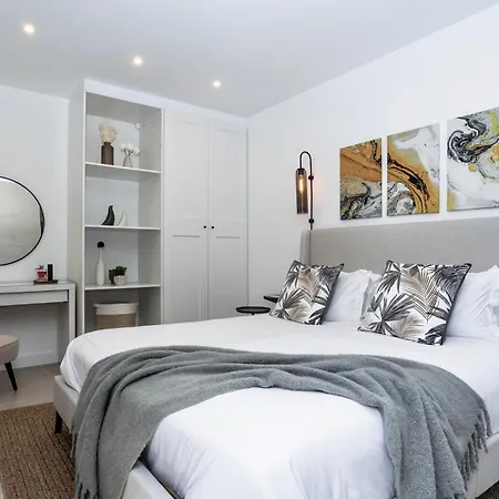 Luxurious Acebo 4 Bed, 4 Bath, Private Pool פלאיה בלנקה