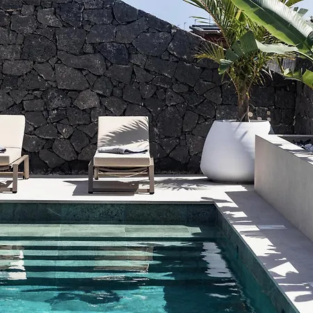 Luxurious Acebo 4 Bed, 4 Bath, Private Pool וילה *
