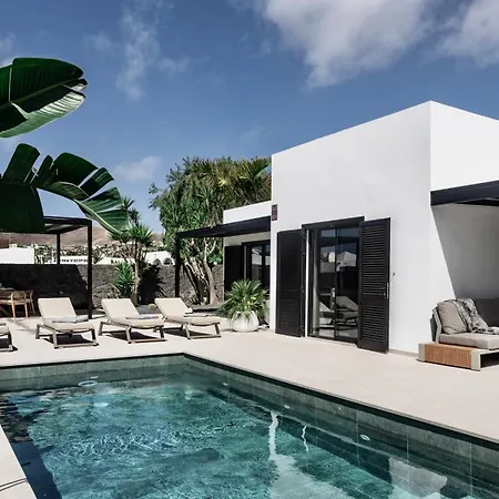 Luxurious Acebo 4 Bed, 4 Bath, Private Pool *