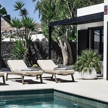 Willa Luxurious Acebo 4 Bed, 4 Bath, Private Pool Playa Blanca (Lanzarote)